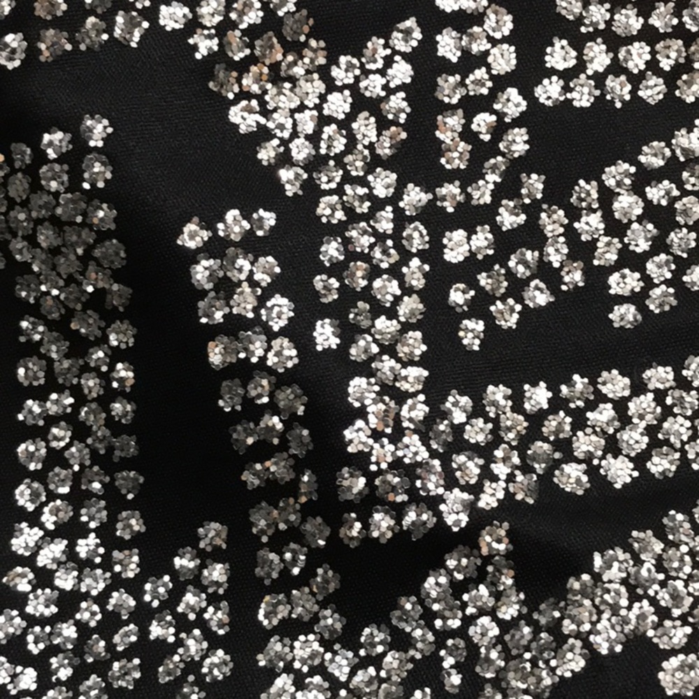 Vintage glamour! Bling! Bling! New Years party!  Dance the night away! - Picture 4 of 5